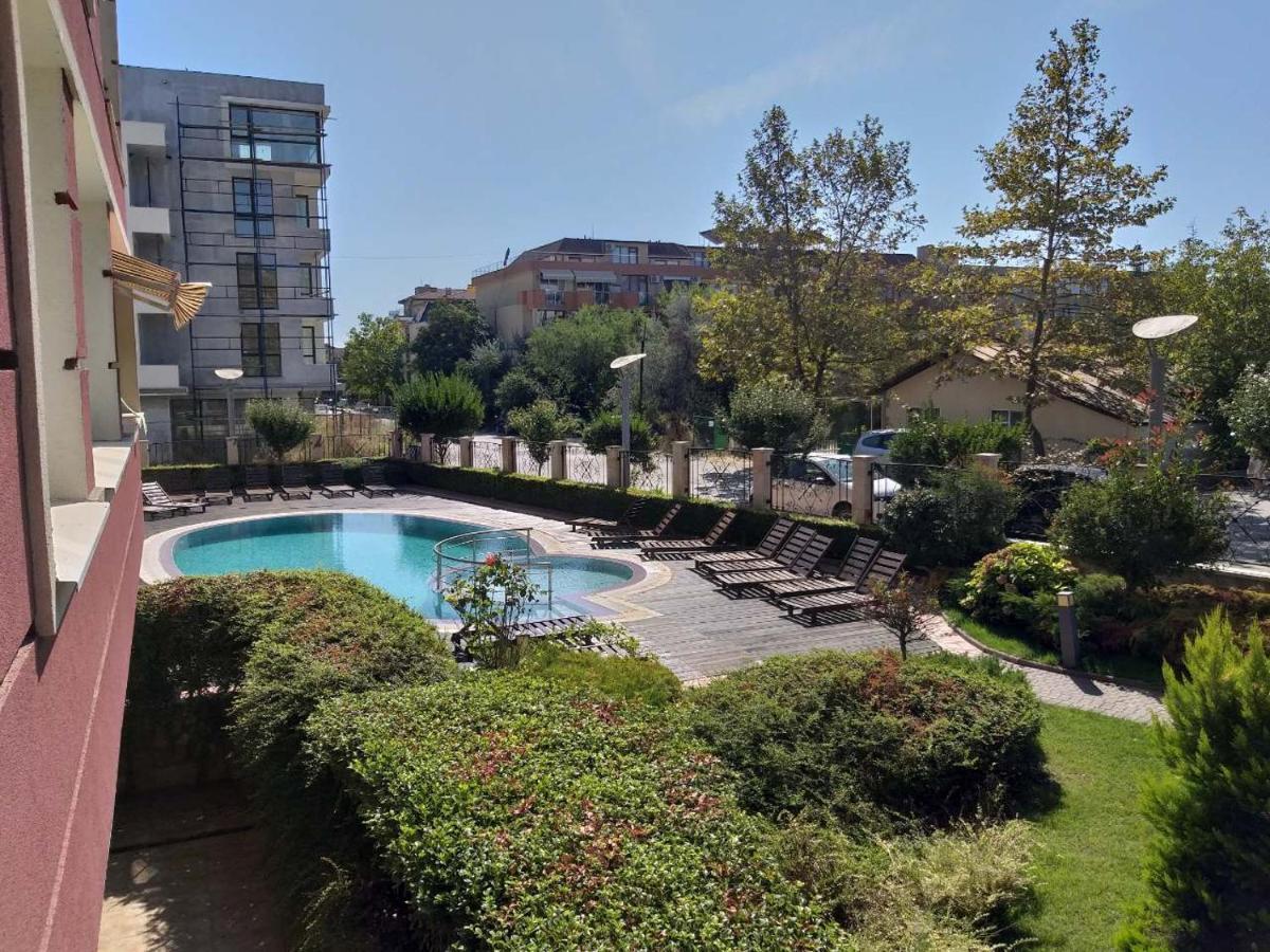 Allia Apartments Ravda Exterior photo